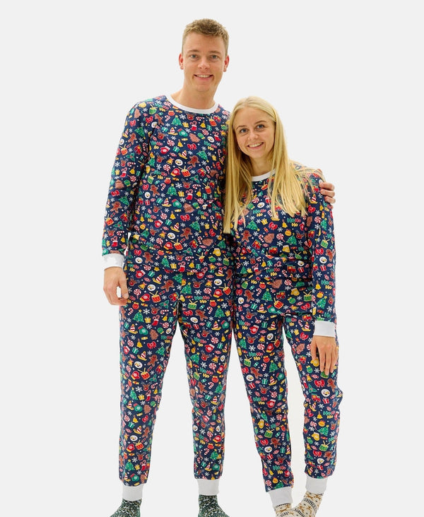 Fröhlicher Weihnachtspyjama