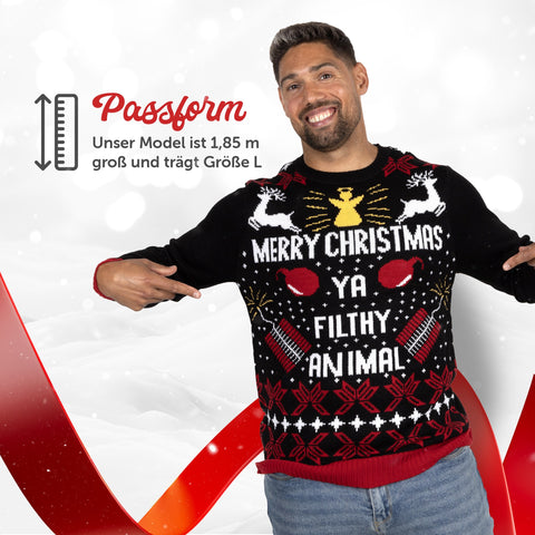Passform Herren: Weihnachtspullover Merry Christmas Ya Filthy Animal, unser Model ist 1,85 m groß und trägt Größe L