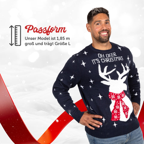 Passform Herren: Weihnachtspullover Oh Deer It's Christmas, unser Model ist 1,85 m groß und trägt Größe L